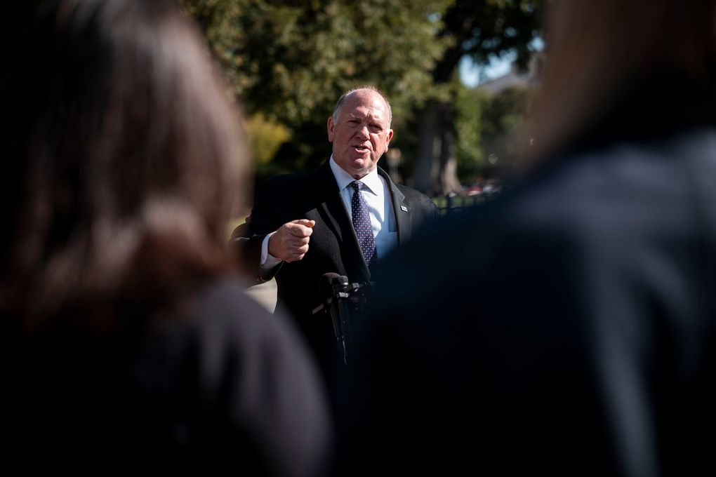 Trump DOJ closed investigation into border czar Tom Homan for accepting bag of cash in 2024